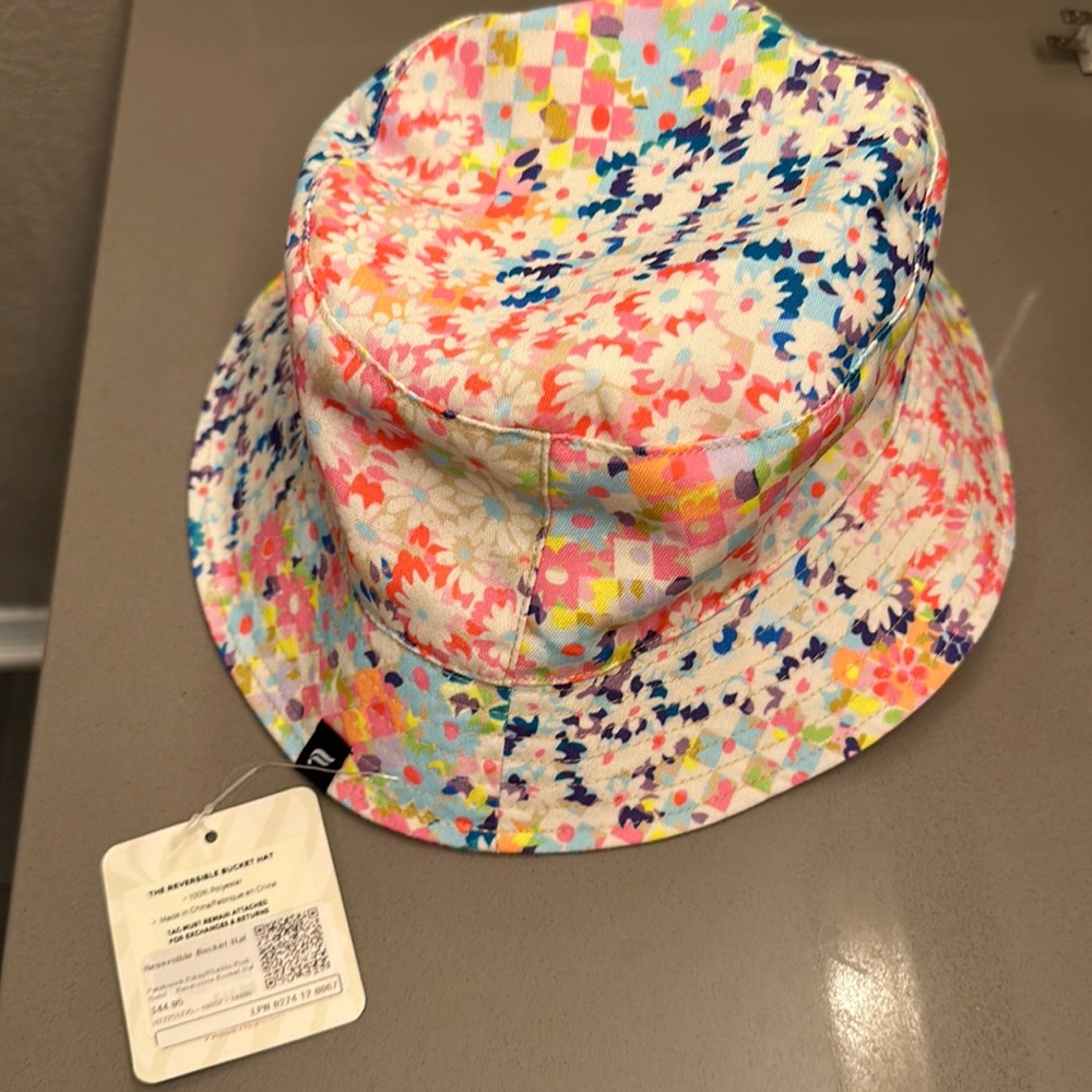 Fabletics Reversible Bucket Hat NWT